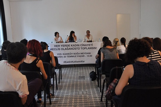 &lsquo;Meclis toplanana kadar kadın cinayetlerine karşı sokaktayız!&rsquo; Kaos GL - LGBTİ+ Haber Portalı