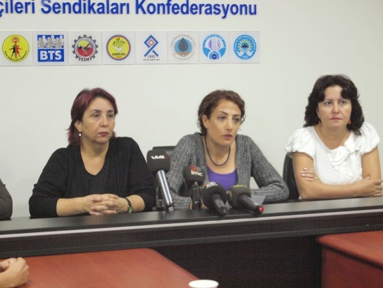 &lsquo;Susmuyoruz! Barışın Tarafıyız!&rsquo; Kaos GL - LGBTİ+ Haber Portalı