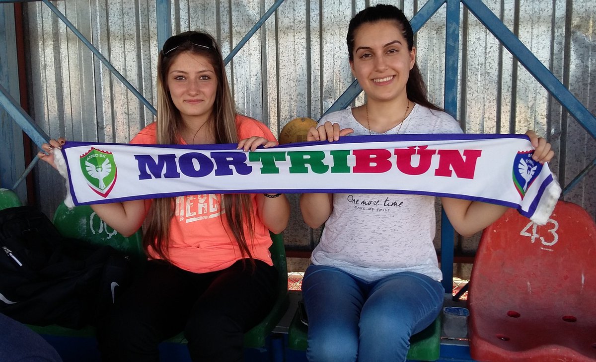 Mor Tribün ve Sportif Lezbon kadınları sahaya çağırıyor! | Kaos GL - LGBTİ+ Haber Portalı Haber