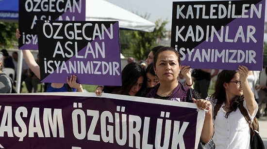 "Özgecan&rsquo;ın gülüşünü solduranla Kürdistan&rsquo;da teşhir yapanların zihniyeti aynı!" Kaos GL - LGBTİ+ Haber Portalı