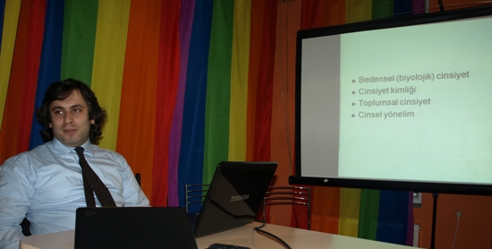 Psikiyatr Dr. Koray Başar: Aileler LGBT Çocukları İçin Birbirlerine Destek Olmalı! Kaos GL - LGBTİ+ Haber Portalı