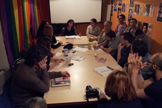 Politik Bir Eylem Olarak Açılma Üzerine İlay Ertetik&rsquo;i Dinledik Kaos GL - LGBTİ+ Haber Portalı
