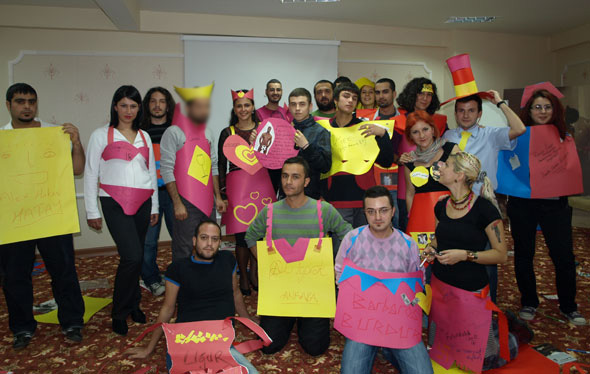 Kaos GL Muhabirleri Eğitim İçin Eskişehir&rsquo;de Buluştu Kaos GL - LGBTİ+ Haber Portalı