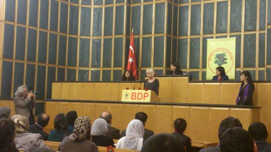 TBMM&rsquo;de Lezbiyen, Biseksüel ve Trans Kadınlar Konuştu Kaos GL - LGBTİ+ Haber Portalı
