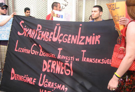 İzmir Valiliği&rsquo;nin Yerel Ahlakı Kaos GL - LGBTİ+ Haber Portalı