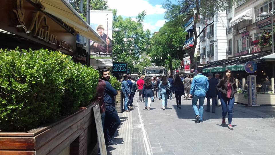 Ankara Valiliği sokakta türkü söylemeyi yasakladı | Kaos GL - LGBTİ+ Haber Portalı Haber