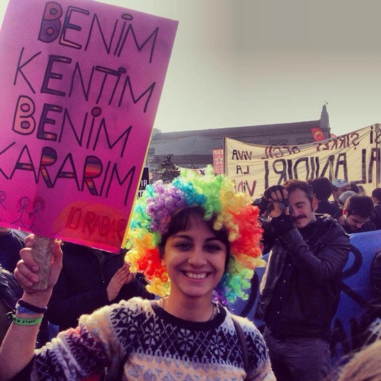Lambdaistanbul Kadın Buluşmaları: Deneyimlerimizi Konuşmak Rahatlatıcı Kaos GL - LGBTİ+ Haber Portalı