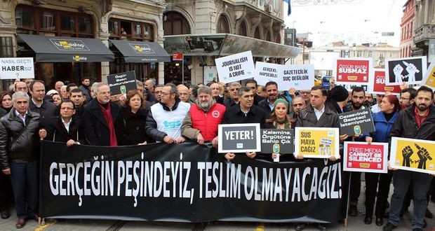 Gazeteciler: Gerçeğin peşindeyiz, teslim olmayacağız! Kaos GL - LGBTİ+ Haber Portalı