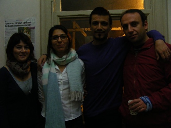 Türkiye&rsquo;de Olan Biteni İngilizce Anlatmak: LGBTI News Turkey Kaos GL - LGBTİ+ Haber Portalı
