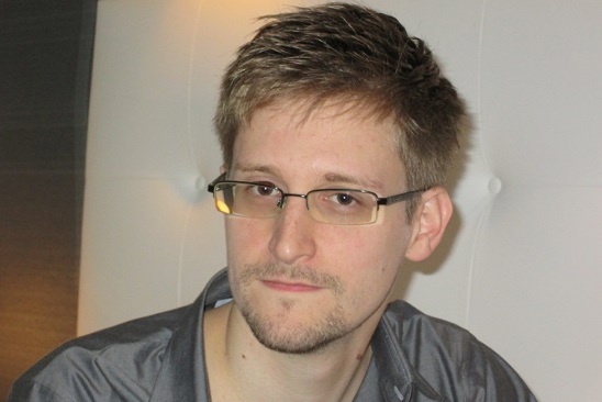 Snowden İstanbul&rsquo;da konuşacak Kaos GL - LGBTİ+ Haber Portalı