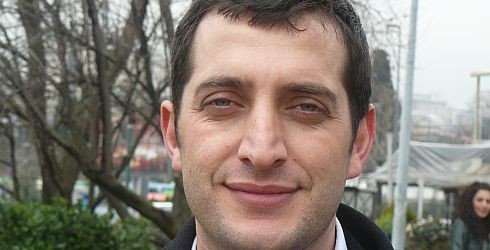 İşkenceyi haberleştirdiği için hapsi istenen gazeteci: Uyduruk bir dava! Kaos GL - LGBTİ+ Haber Portalı