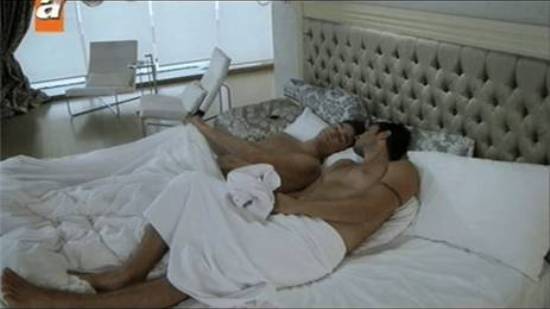 Televizyonda Eşcinselliği Tartışmanın Cezası 500 Bin Lira Kaos GL - LGBTİ+ Haber Portalı