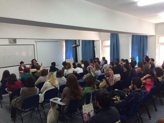Pembe Hayat Abant İzzet Baysal Üniversitesi&rsquo;ndeydi Kaos GL - LGBTİ+ Haber Portalı