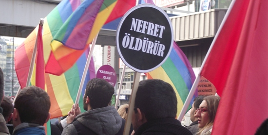 Nefret suçu mağduru translar için 9 şehirde etkinlik Kaos GL - LGBTİ+ Haber Portalı