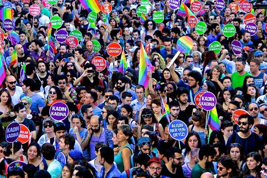Toplumsal barış, eşitlik, özgürlük ve adalet tek seçeneğimiz! Kaos GL - LGBTİ+ Haber Portalı