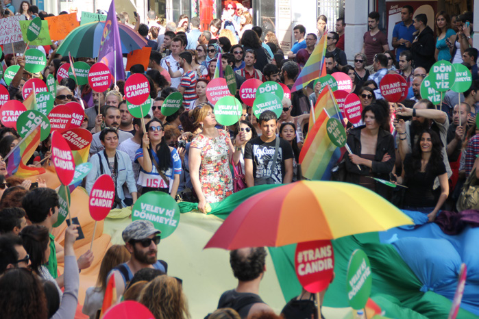 Trans intiharları ve sebepleri Kaos GL&rsquo;nin son sayısında Kaos GL - LGBTİ+ Haber Portalı