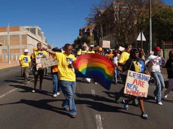 Güney Afrika&rsquo;da LGBT Yürüyüşü&rsquo;ne Büyük İlgi Kaos GL - LGBTİ+ Haber Portalı