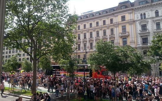 Viyana&rsquo;da 21. Onur Yürüyüşü yapıldı Kaos GL - LGBTİ+ Haber Portalı