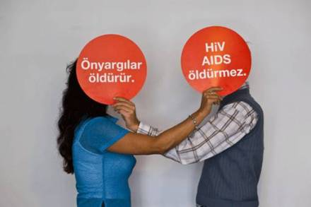 1 Aralık&rsquo;a Engel! Kaos GL - LGBTİ+ Haber Portalı