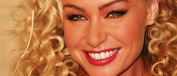Lezbiyenlerin yeni ikonu: Portia De Rossi Kaos GL - LGBTİ+ Haber Portalı