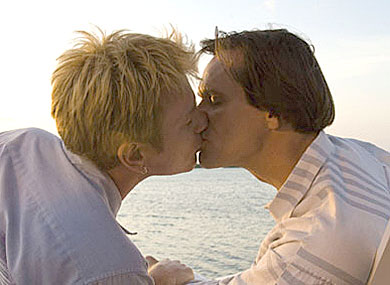 Phillip Morris Gösterime Giriyor Kaos GL - LGBTİ+ Haber Portalı