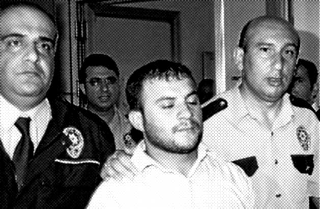 Kardeşini &lsquo;Travesti&rsquo; Diye Hastanede Öldürdü: &rsquo;Utançtan Kurtulduk&rsquo; Kaos GL - LGBTİ+ Haber Portalı