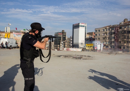 Polislerin yol açtığı hak ihlalleri bu eğitimde Kaos GL - LGBTİ+ Haber Portalı