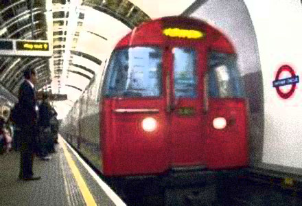 Londra Metrosunda Cinayet Kaos GL - LGBTİ+ Haber Portalı