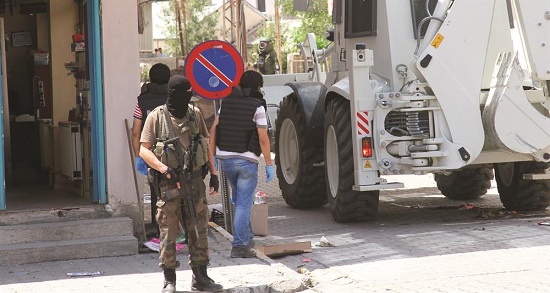 &lsquo;Varto özel tim ve polis şiddetine teslim edildi&rsquo; Kaos GL - LGBTİ+ Haber Portalı