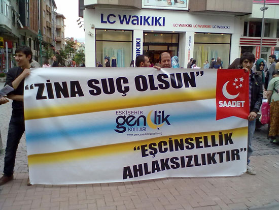 Eskişehir&rsquo;de Nefret Saçtılar! Kaos GL - LGBTİ+ Haber Portalı