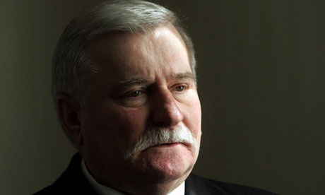 LGBT Vekiller Walesa&rsquo;ya İnat En Ön Sırada Oturdular Kaos GL - LGBTİ+ Haber Portalı