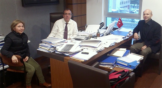 CHP Milletvekili Kart: &lsquo;Kimlik siyasetinin ötesine geçmeliyiz&rsquo; Kaos GL - LGBTİ+ Haber Portalı
