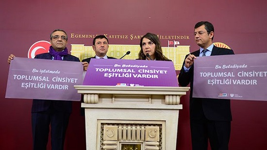 CHP&rsquo;den mor bayraklı belediyeler kampanyası Kaos GL - LGBTİ+ Haber Portalı