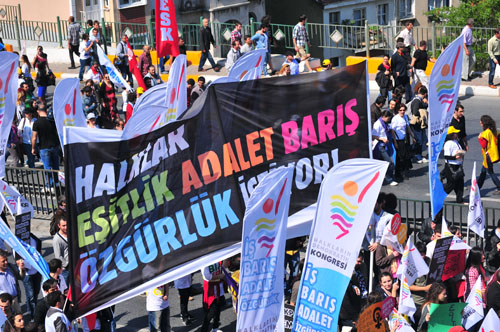HDK 1. Genel Kurulu&rsquo;nda Parti Kurma Kararı Çıktı Kaos GL - LGBTİ+ Haber Portalı