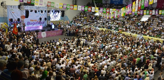 HDP&rsquo;de &lsquo;Homofobik Birinin Devrimciliğini Sorgulama&rsquo; Dönemi Kaos GL - LGBTİ+ Haber Portalı