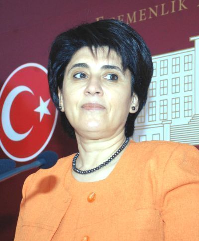 Leyla Zana Meclis&rsquo;te Açlık Grevine Başladı Kaos GL - LGBTİ+ Haber Portalı