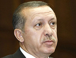 Başbakan Yanıltıyor, Ne İş Bırakmak Yasadışı Ne de Direniş | Kaos GL - LGBTİ+ Haber Portalı Haber