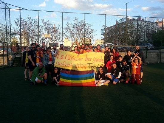 Sportif Lezbon taraftarlarını çağırıyor! Kaos GL - LGBTİ+ Haber Portalı