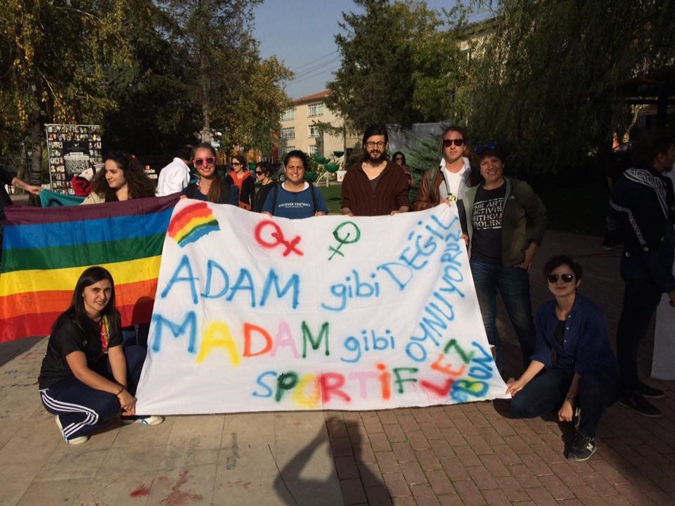 Özgür Lig&rsquo;te düdük çaldı, sezon başladı: Madam gibi oynuyoruz! Kaos GL - LGBTİ+ Haber Portalı