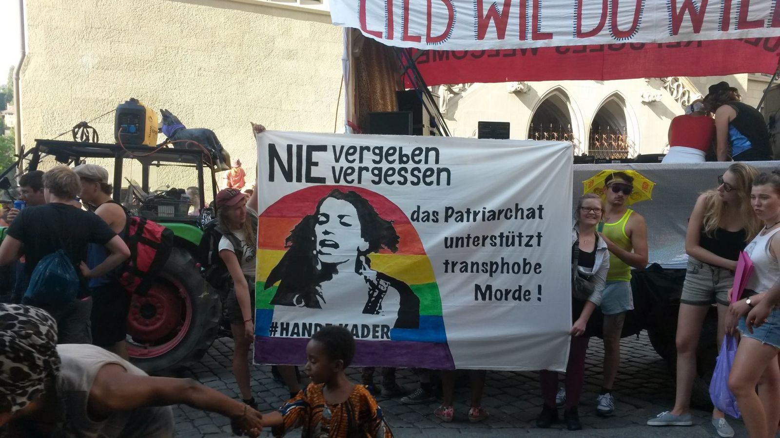 Hande Kader Bern&rsquo;de anıldı Kaos GL - LGBTİ+ Haber Portalı