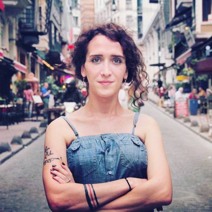 İstanbul LGBTİ&rsquo;den Kıvılcım Arat gözaltına alındı Kaos GL - LGBTİ+ Haber Portalı