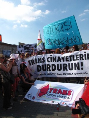 Transfobiye Karşı Trans Forum Kaos GL - LGBTİ+ Haber Portalı