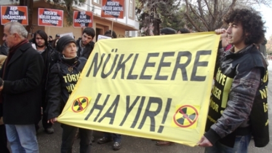 Mersin NKP Topladığı 200 Bin İmzayı Ankara&rsquo;ya Getirdi Kaos GL - LGBTİ+ Haber Portalı