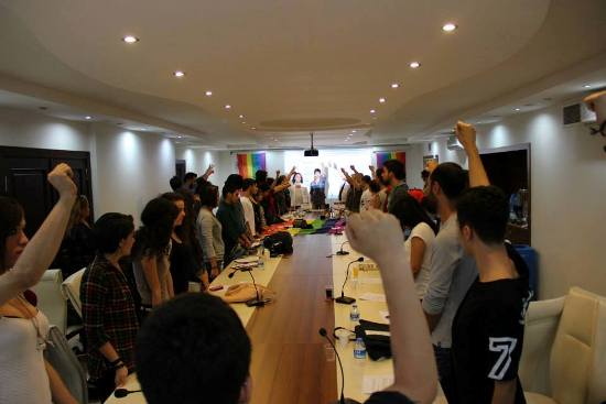 "AKP Hükümeti Ahmet Yıldız Cinayetinin Suç Ortağıdır" | Kaos GL - LGBTİ+ Haber Portalı Haber