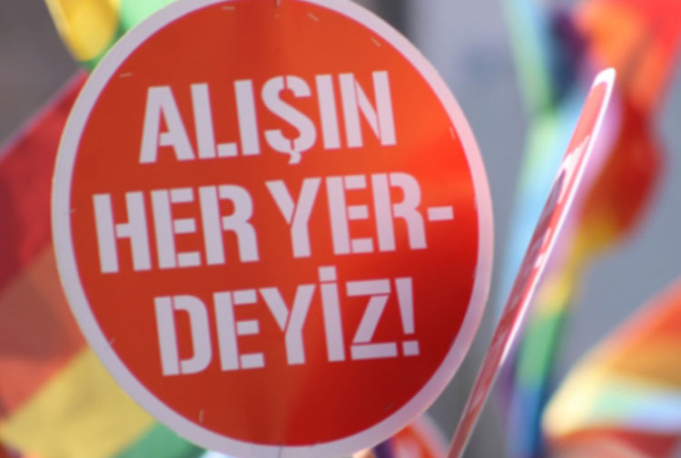 Mersin’de polis trans kadını darp etti Kaos GL - LGBTİ+ Haber Portalı