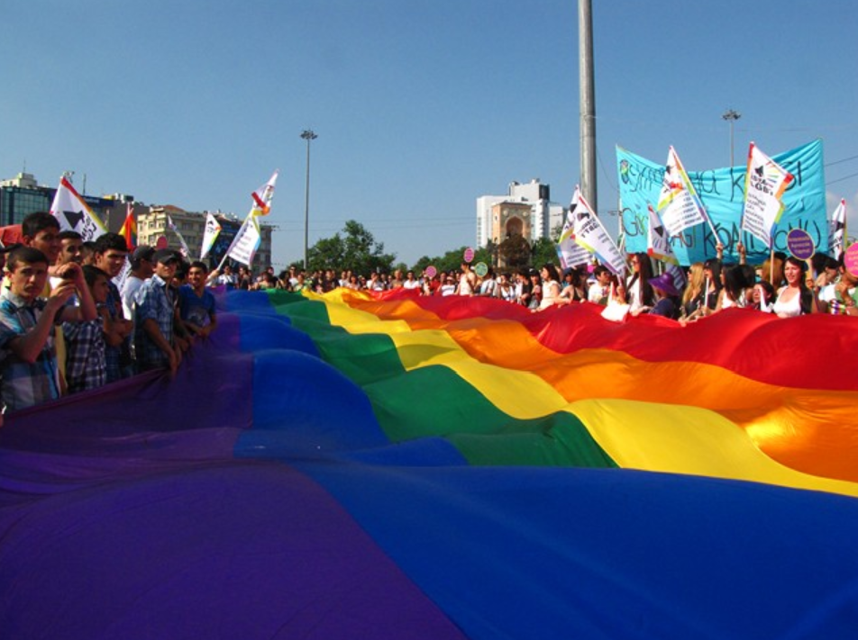 “Saygı duyuyorum!” Kaos GL - LGBTİ+ Haber Portalı