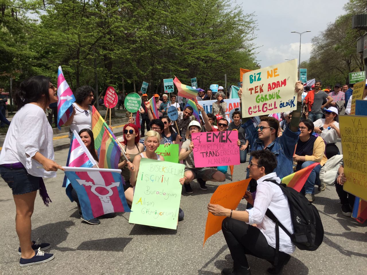 1 Mayıs alanlarından gökkuşağı manzaraları Kaos GL - LGBTİ+ Haber Portalı