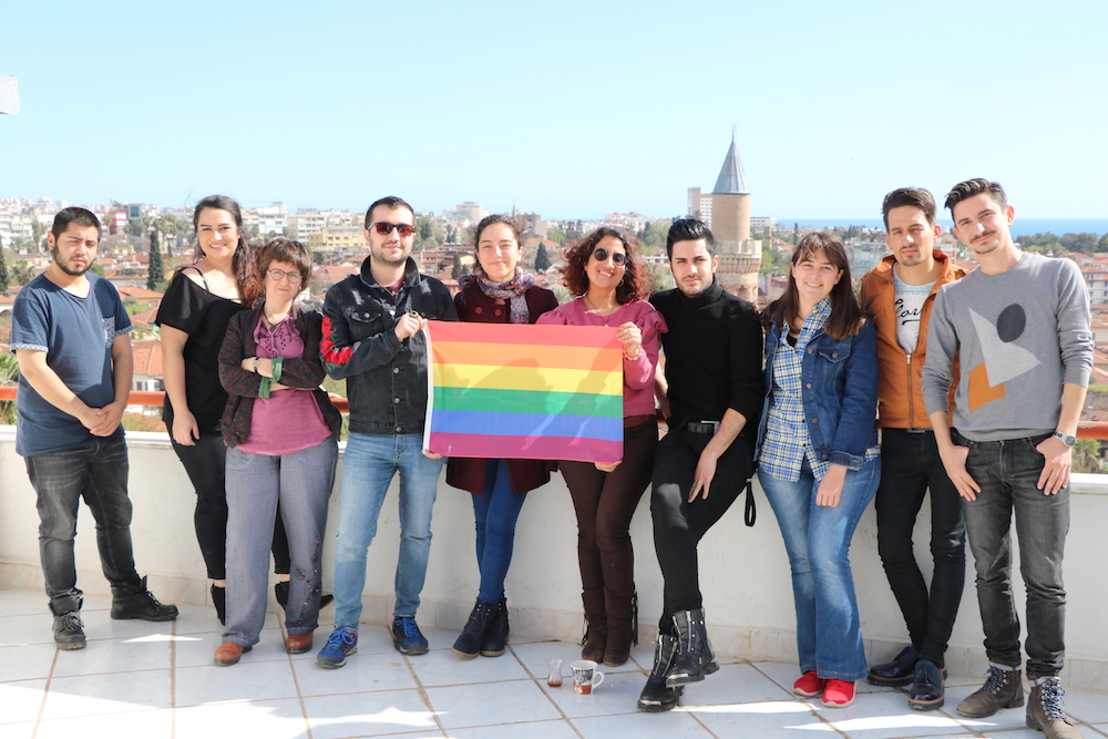 Medya Okulu Antalya’daydı: BİZ’im de hikayemiz var! Kaos GL - LGBTİ+ Haber Portalı