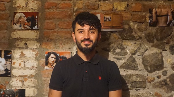 Alanları terk etmeyen lubunyaların sergisi: “Queer Balesi” Kaos GL - LGBTİ+ Haber Portalı