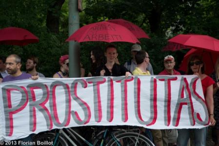 Dora, Berlin&rsquo;de Bir Kez Daha Anıldı Kaos GL - LGBTİ+ Haber Portalı